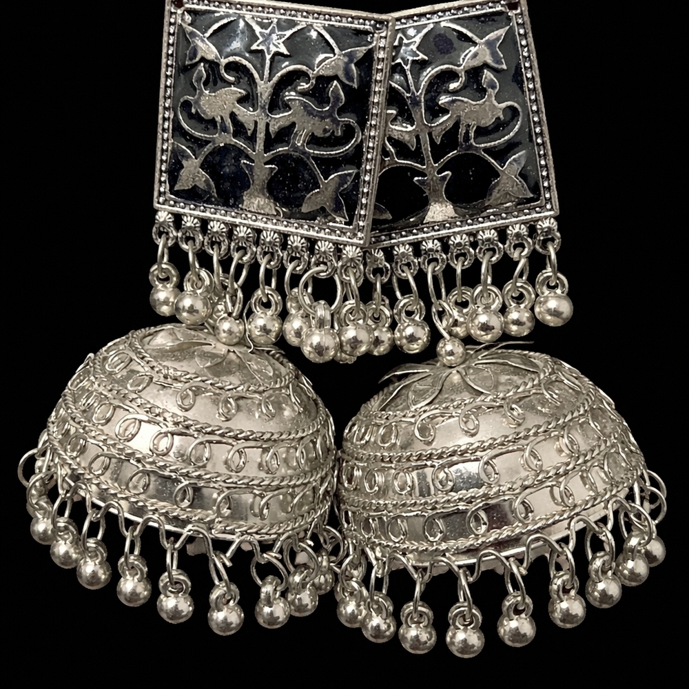 Elegant Silver Jhumka Earrings